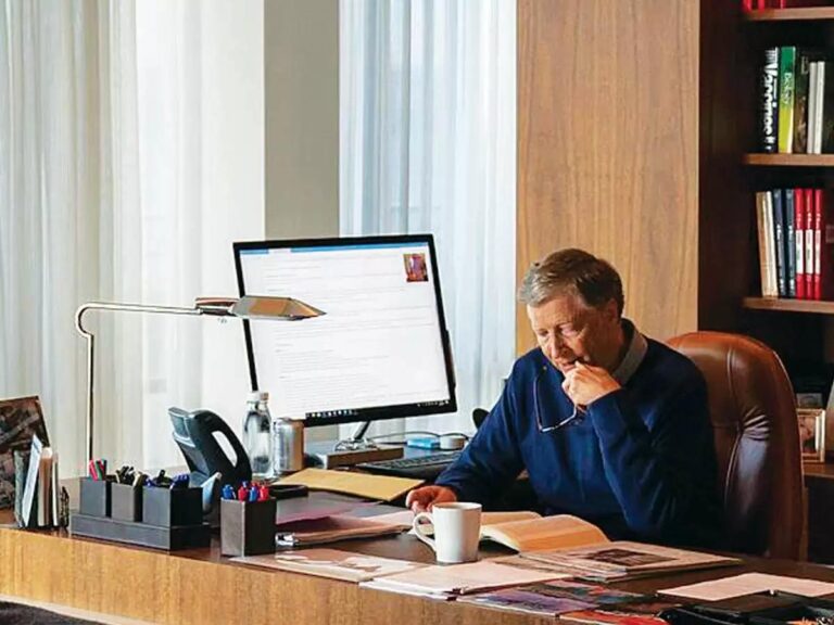 Clarity and Focus: The Hidden Engines Behind Bill Gates’ Extraordinary Success